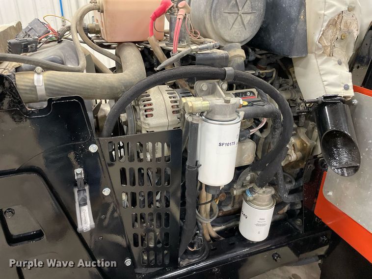 image for item LV9999 2015 Ditch Witch RT45 trencher