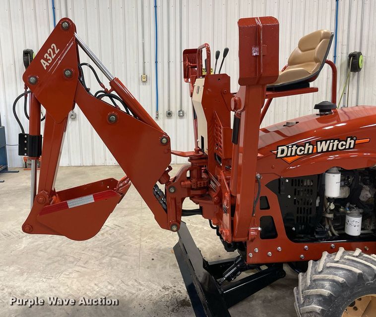image for item LW9000 2015 Ditch Witch  RT45 trencher