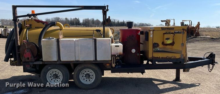 image for item LW9002 2016 Vermeer LP873SDT vacuum excavator