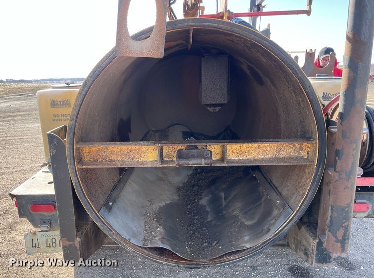 image for item LW9002 2016 Vermeer LP873SDT vacuum excavator