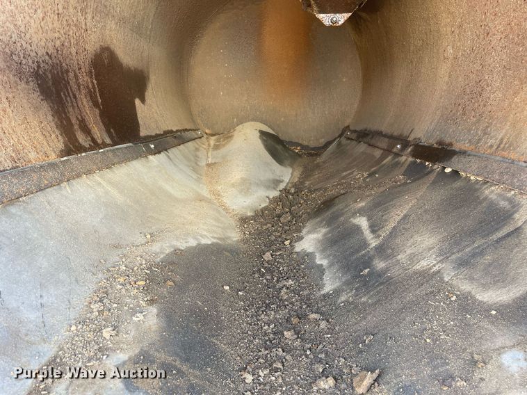 image for item LW9002 2016 Vermeer LP873SDT vacuum excavator