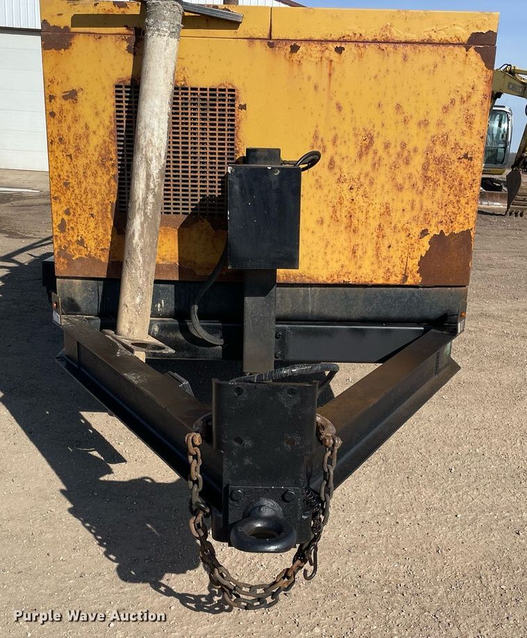 image for item LW9002 2016 Vermeer LP873SDT vacuum excavator