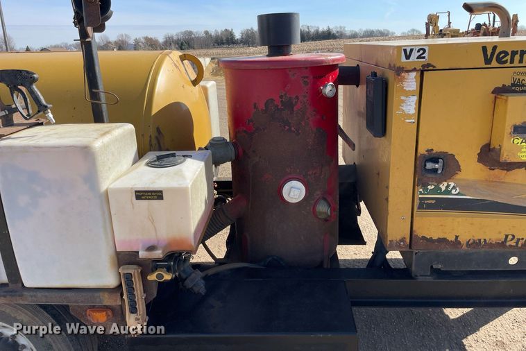image for item LW9002 2016 Vermeer LP873SDT vacuum excavator