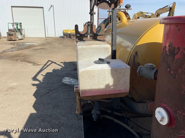 image for item LW9002 2016 Vermeer LP873SDT vacuum excavator