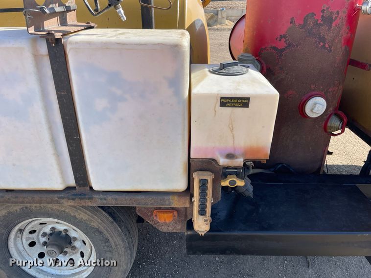 image for item LW9002 2016 Vermeer LP873SDT vacuum excavator