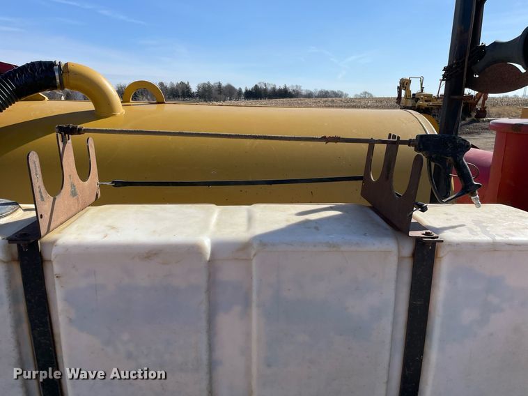 image for item LW9002 2016 Vermeer LP873SDT vacuum excavator