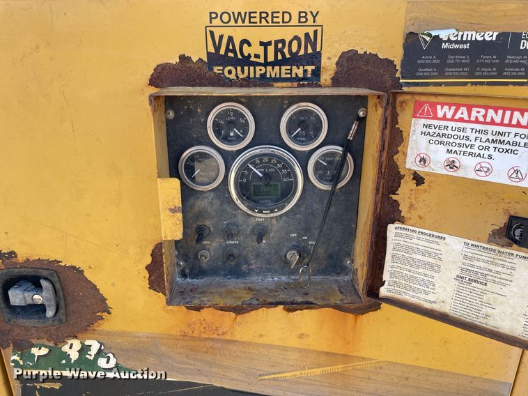 image for item LW9002 2016 Vermeer LP873SDT vacuum excavator