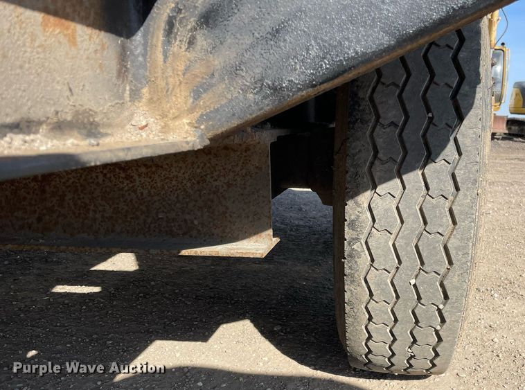 image for item LW9002 2016 Vermeer LP873SDT vacuum excavator