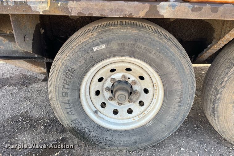 image for item LW9002 2016 Vermeer LP873SDT vacuum excavator