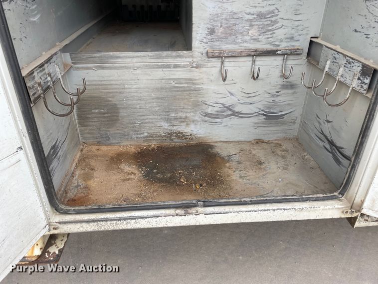 image for item LW9003 2005 International 4400 digger derrick truck