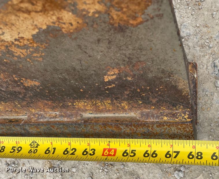 image for item LW9004 1997 Vermeer  V5800 trencher