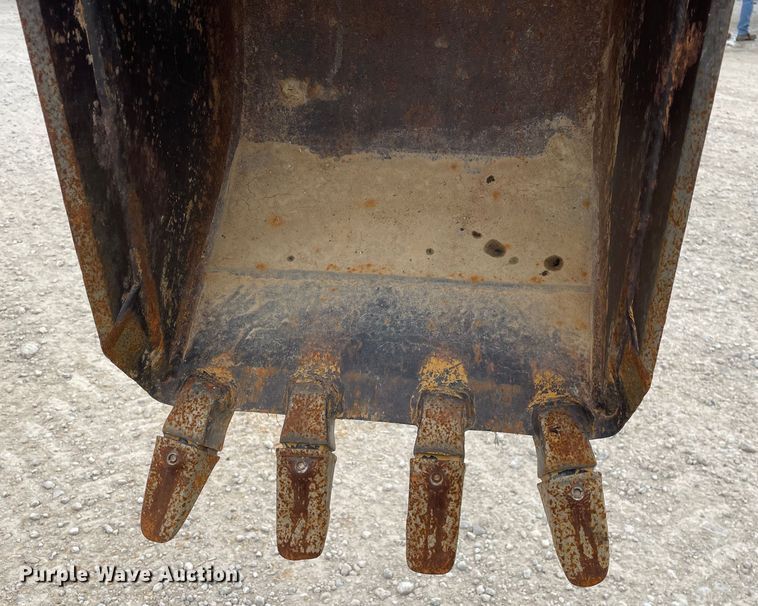 image for item LW9004 1997 Vermeer  V5800 trencher