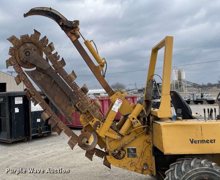 image for item LW9004 1997 Vermeer  V5800 trencher