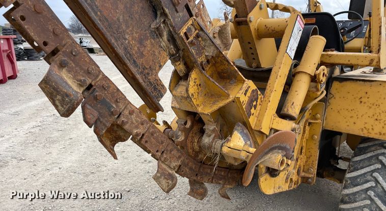 image for item LW9004 1997 Vermeer  V5800 trencher