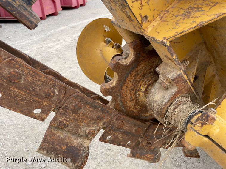 image for item LW9004 1997 Vermeer  V5800 trencher