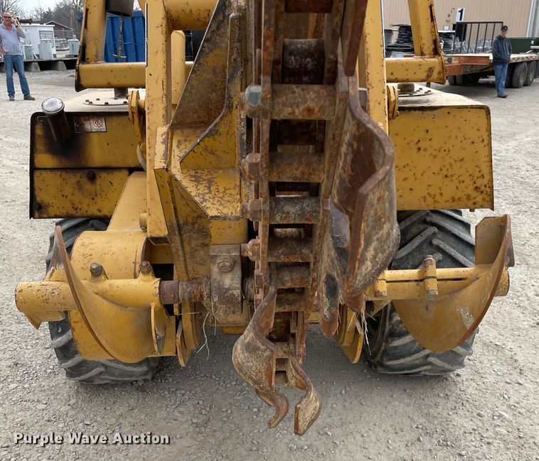 image for item LW9004 1997 Vermeer  V5800 trencher