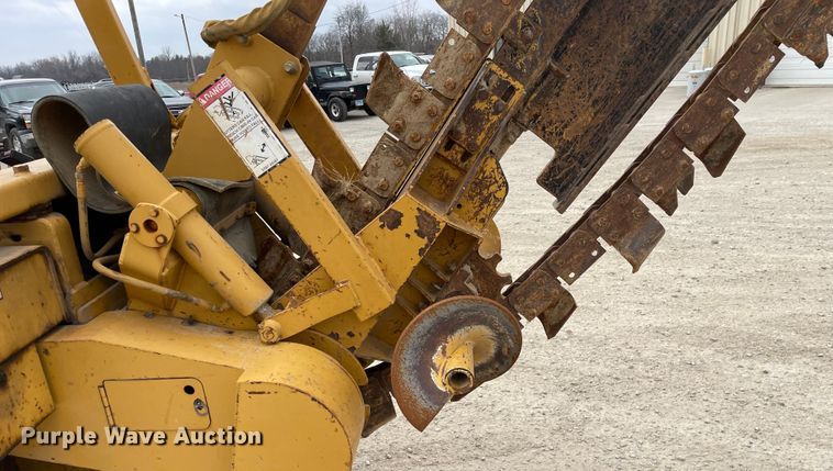 image for item LW9004 1997 Vermeer  V5800 trencher