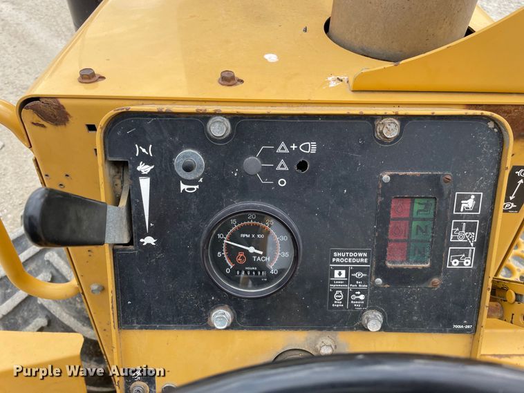 image for item LW9004 1997 Vermeer  V5800 trencher