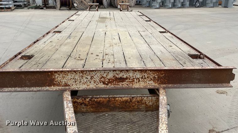 image for item LW9005 1995 Kiefer equipment trailer