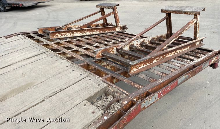 image for item LW9005 1995 Kiefer equipment trailer