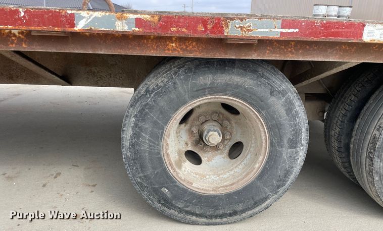 image for item LW9005 1995 Kiefer equipment trailer