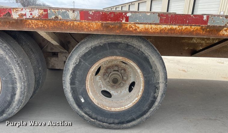 image for item LW9005 1995 Kiefer equipment trailer