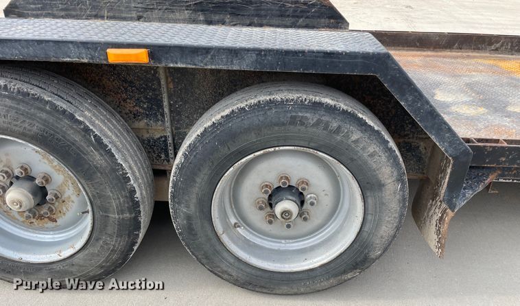 image for item LW9006 2015 Imperial   WB-21-21 tilt deck equipment trailer