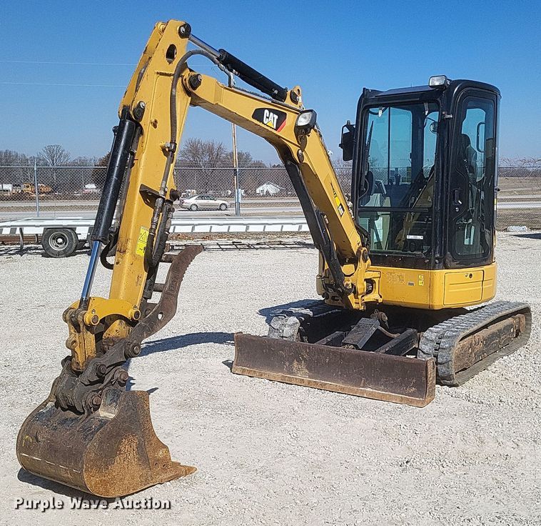 image for item MI9988 2014 Caterpillar 303.5E CR mini excavator
