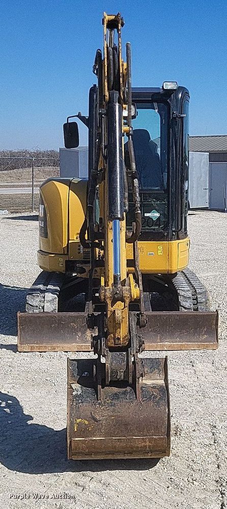 image for item MI9988 2014 Caterpillar 303.5E CR mini excavator