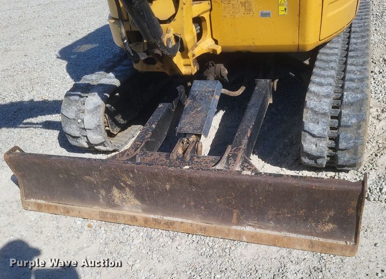 image for item MI9988 2014 Caterpillar 303.5E CR mini excavator