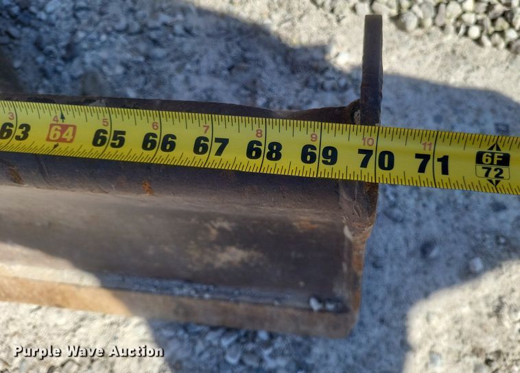 image for item MI9988 2014 Caterpillar 303.5E CR mini excavator