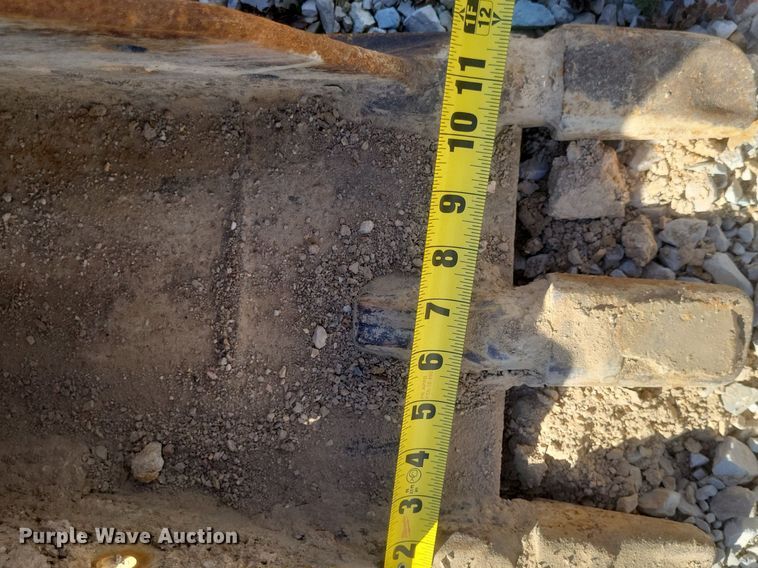 image for item MI9988 2014 Caterpillar 303.5E CR mini excavator