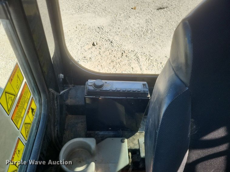 image for item MI9988 2014 Caterpillar 303.5E CR mini excavator