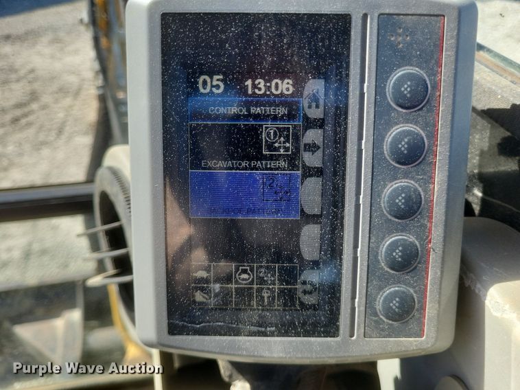 image for item MI9988 2014 Caterpillar 303.5E CR mini excavator