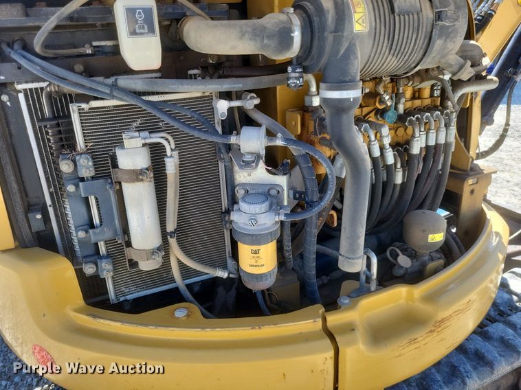 image for item MI9988 2014 Caterpillar 303.5E CR mini excavator