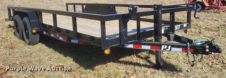 image for item MI9995 2022 PJ utility trailer