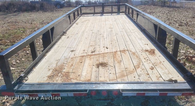 image for item MI9995 2022 PJ utility trailer
