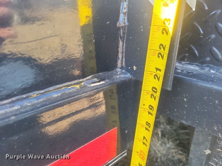 image for item MI9998 2022 PJ utility trailer