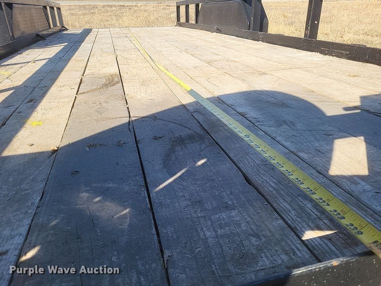 image for item MI9998 2022 PJ utility trailer