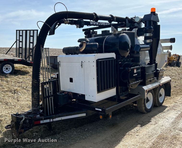 image for item MO9180 2015 Sewer Equipment  RamVac HX-3000 vacuum excavator