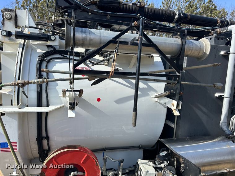 image for item MO9180 2015 Sewer Equipment  RamVac HX-3000 vacuum excavator