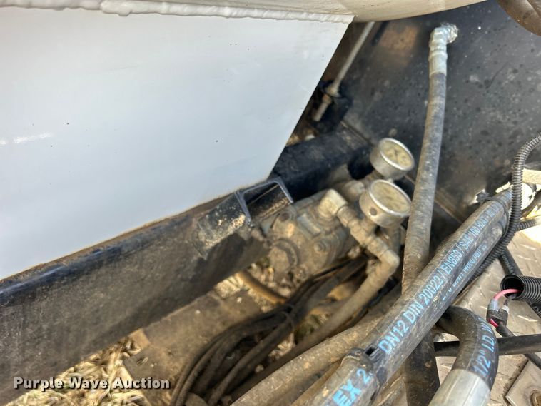 image for item MO9180 2015 Sewer Equipment  RamVac HX-3000 vacuum excavator