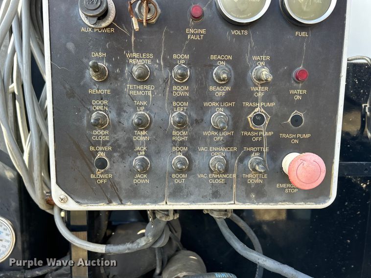 image for item MO9180 2015 Sewer Equipment  RamVac HX-3000 vacuum excavator