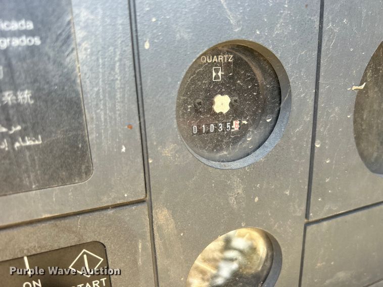 image for item MO9182 1998 Ingersoll Rand  R175 air compressor