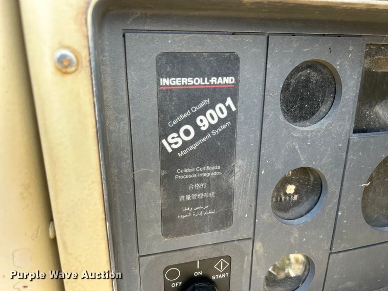 image for item MO9182 1998 Ingersoll Rand  R175 air compressor