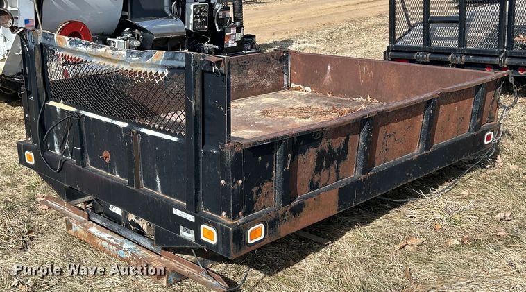 image for item MO9183 Knapheide  dump bed
