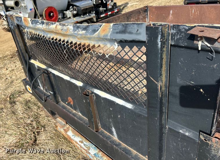 image for item MO9183 Knapheide  dump bed