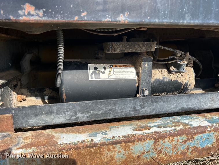 image for item MO9183 Knapheide  dump bed