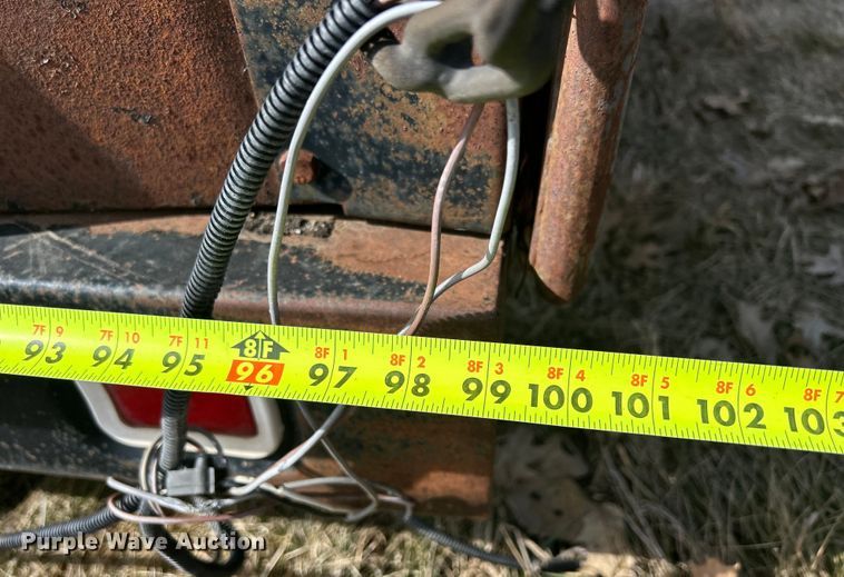 image for item MO9183 Knapheide  dump bed