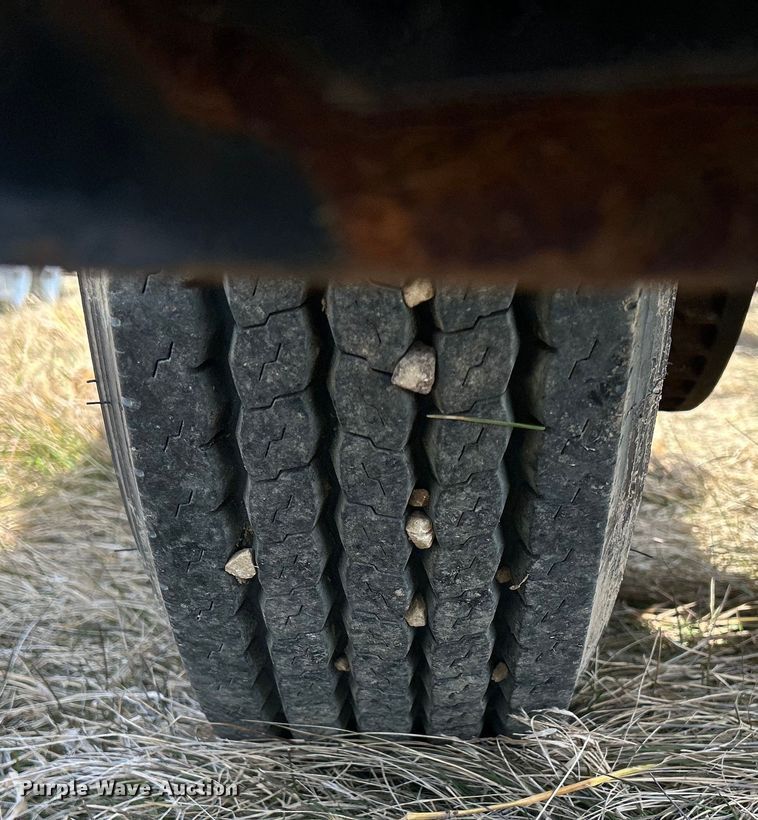 image for item MO9184 2021 Behnke RT800E reel trailer